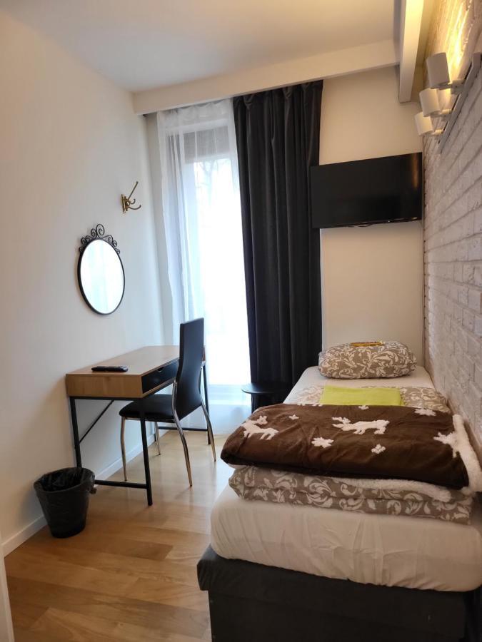 Amber Hostel Szlak 크라쿠프 외부 사진