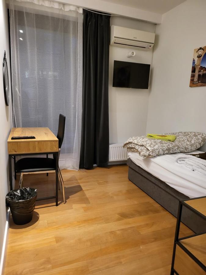 Amber Hostel Szlak 크라쿠프 외부 사진